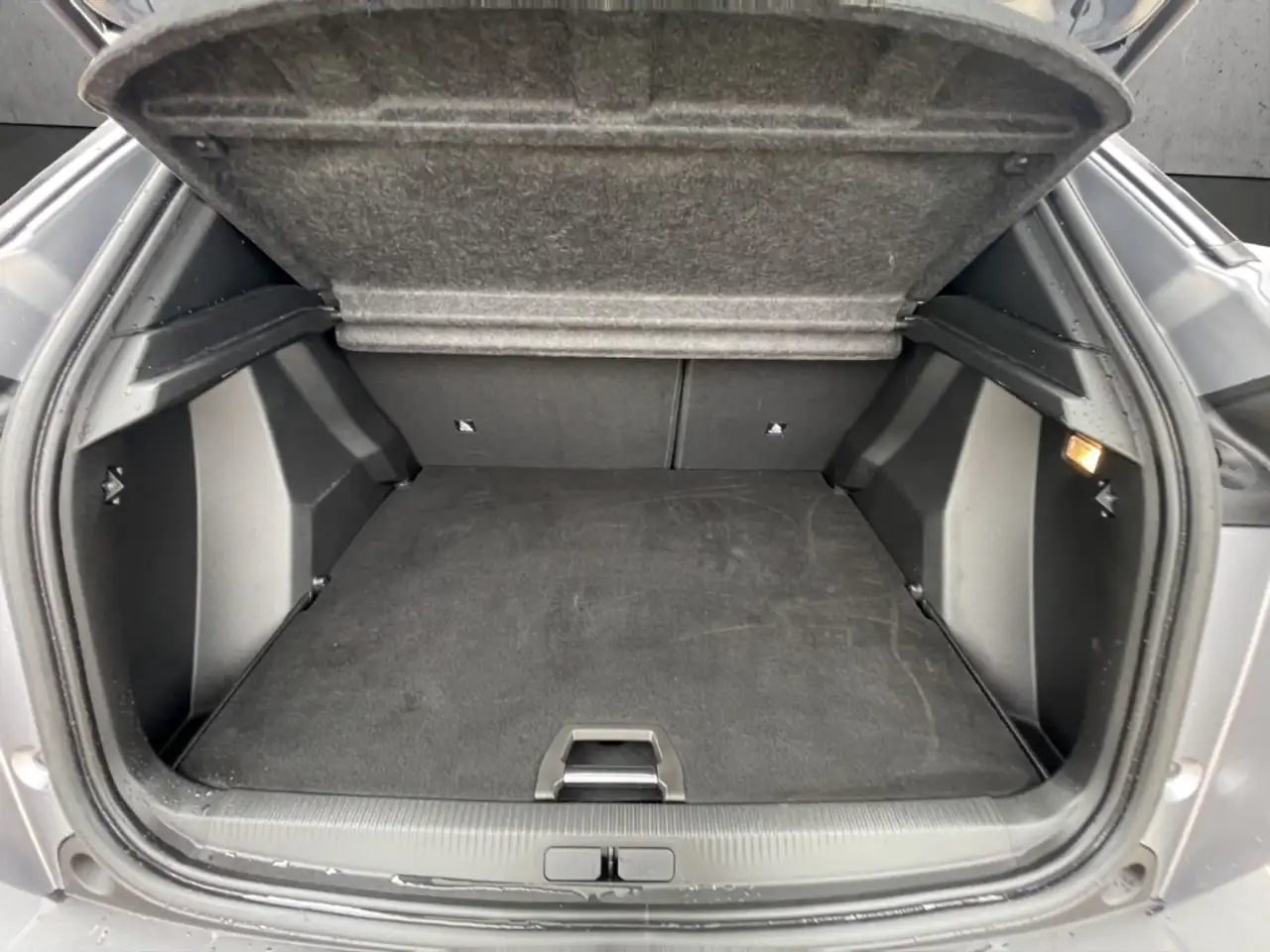 Peugeot 2008 GT PT130 EAT8 Kamera LED ACC CarPlay Kamera, миниатюра 7