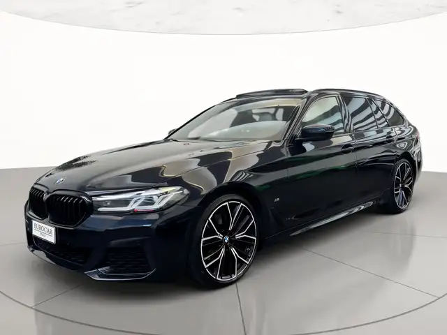 BMW 520 520d touring mhev 48v xdrive msport auto