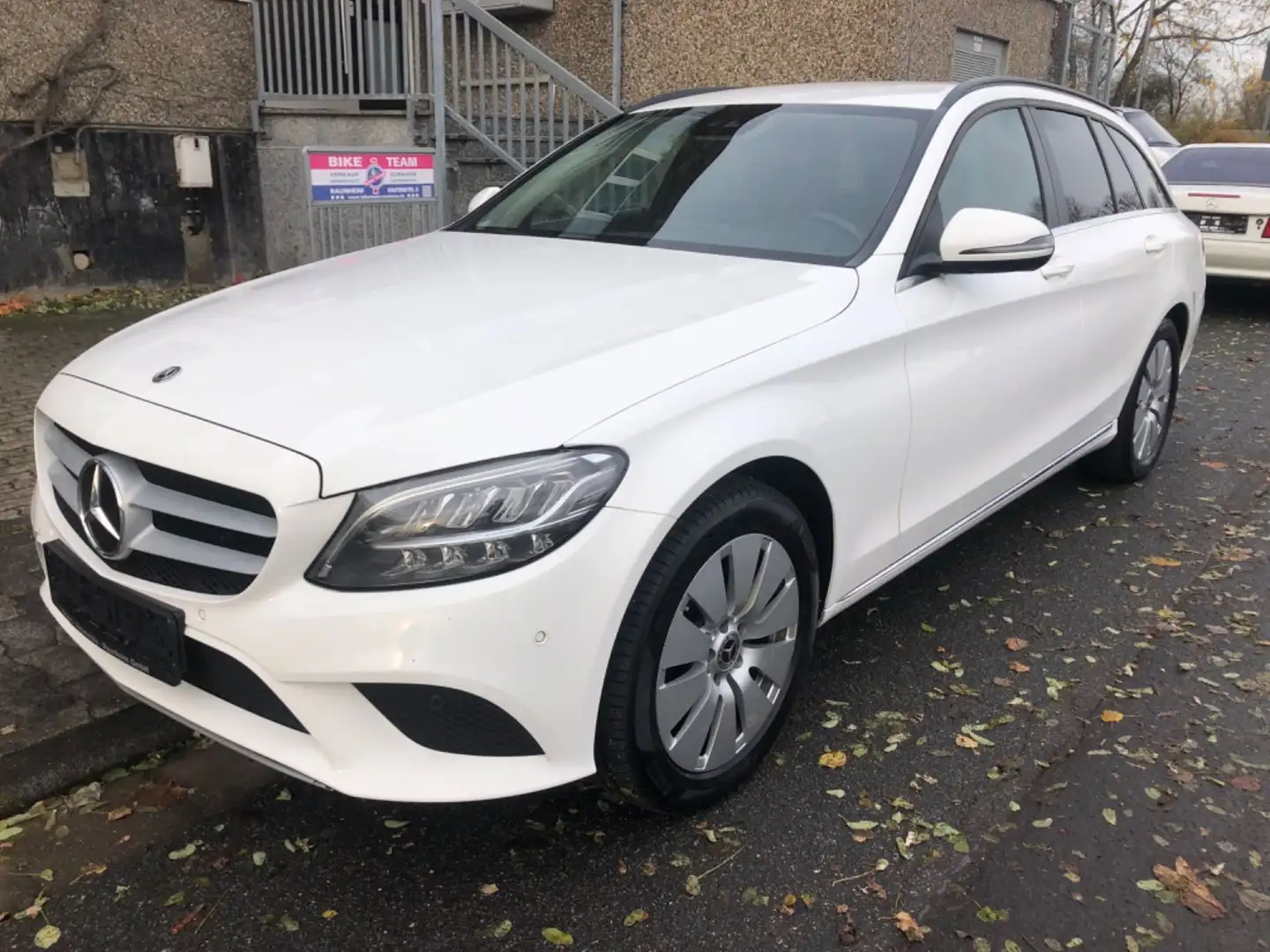 Mercedes-Benz C 220 T d 4Matic,Comand,LED,Standheizung,1.Hand Weiß - 1