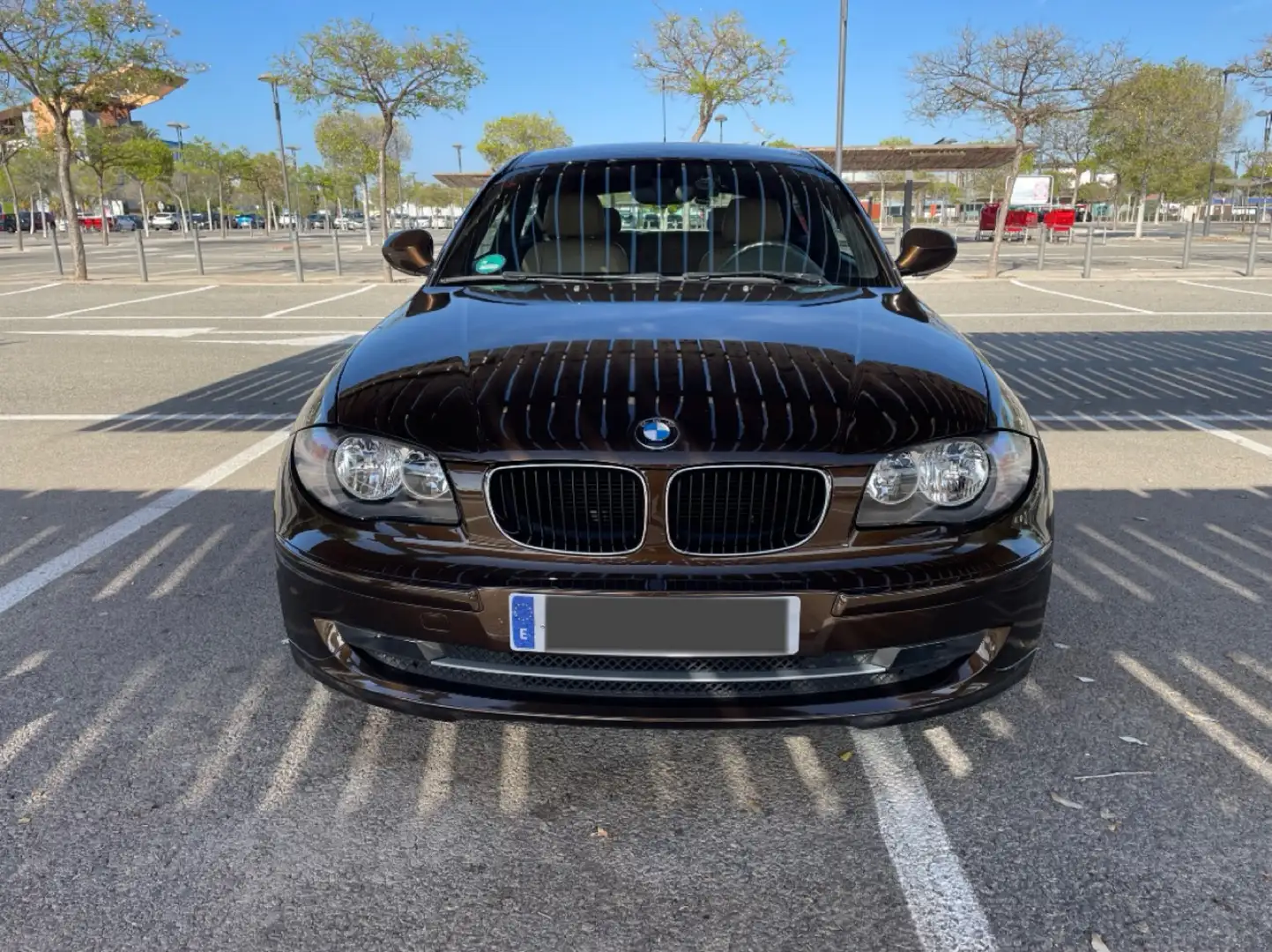 BMW 116 d Edition smeđa - 1