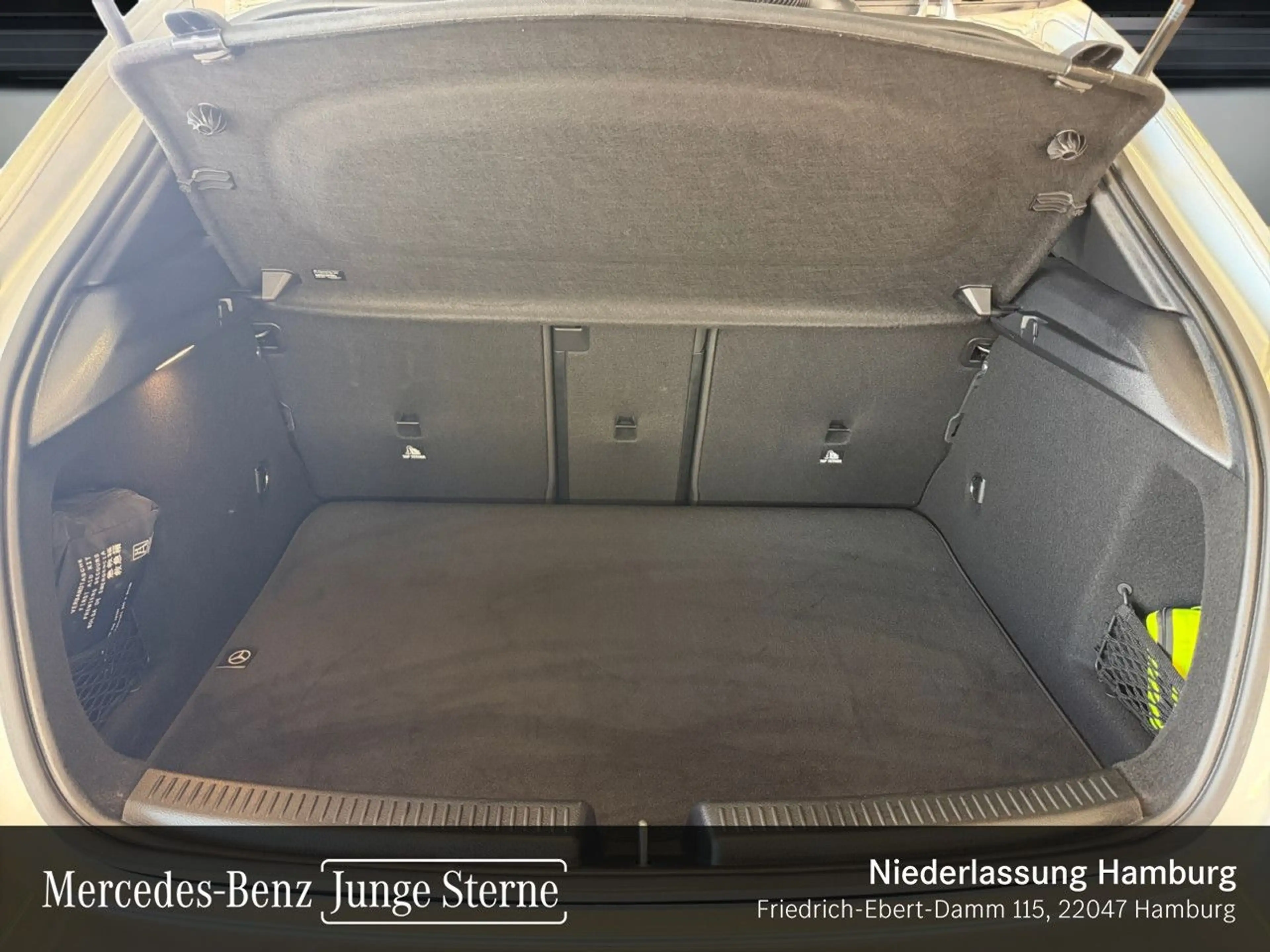 Mercedes-Benz A 180 AMG+LED+KAMERA+TOTW+KEYLESS+7G — photo 6