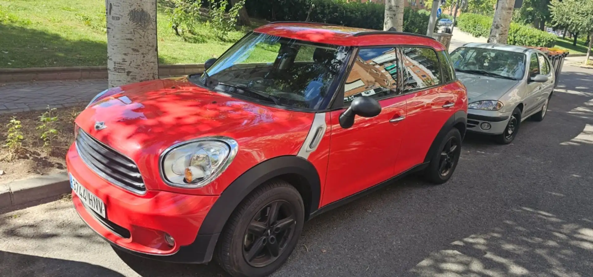 MINI Cooper Countryman D Rouge - 2