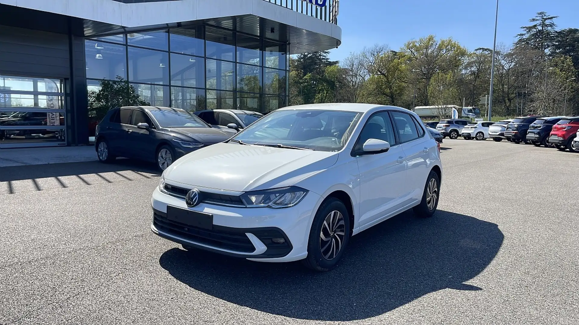 Volkswagen Polo 1.0 TSI 95CH LIFE - 1