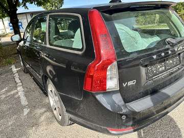 V 50 D3 R-Design Pro Edition