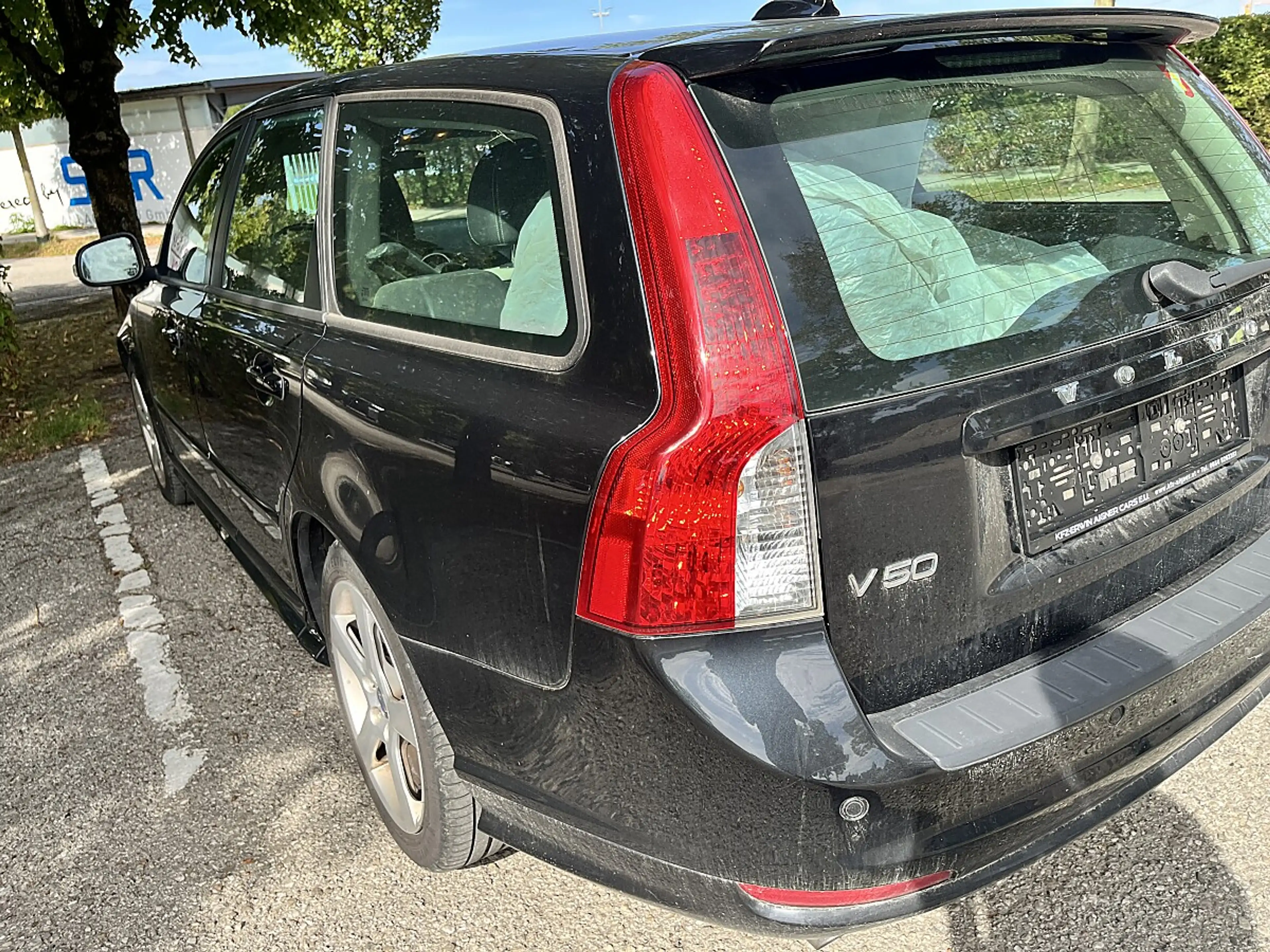 Volvo V50 V 50 D3 R-Design Pro Edition