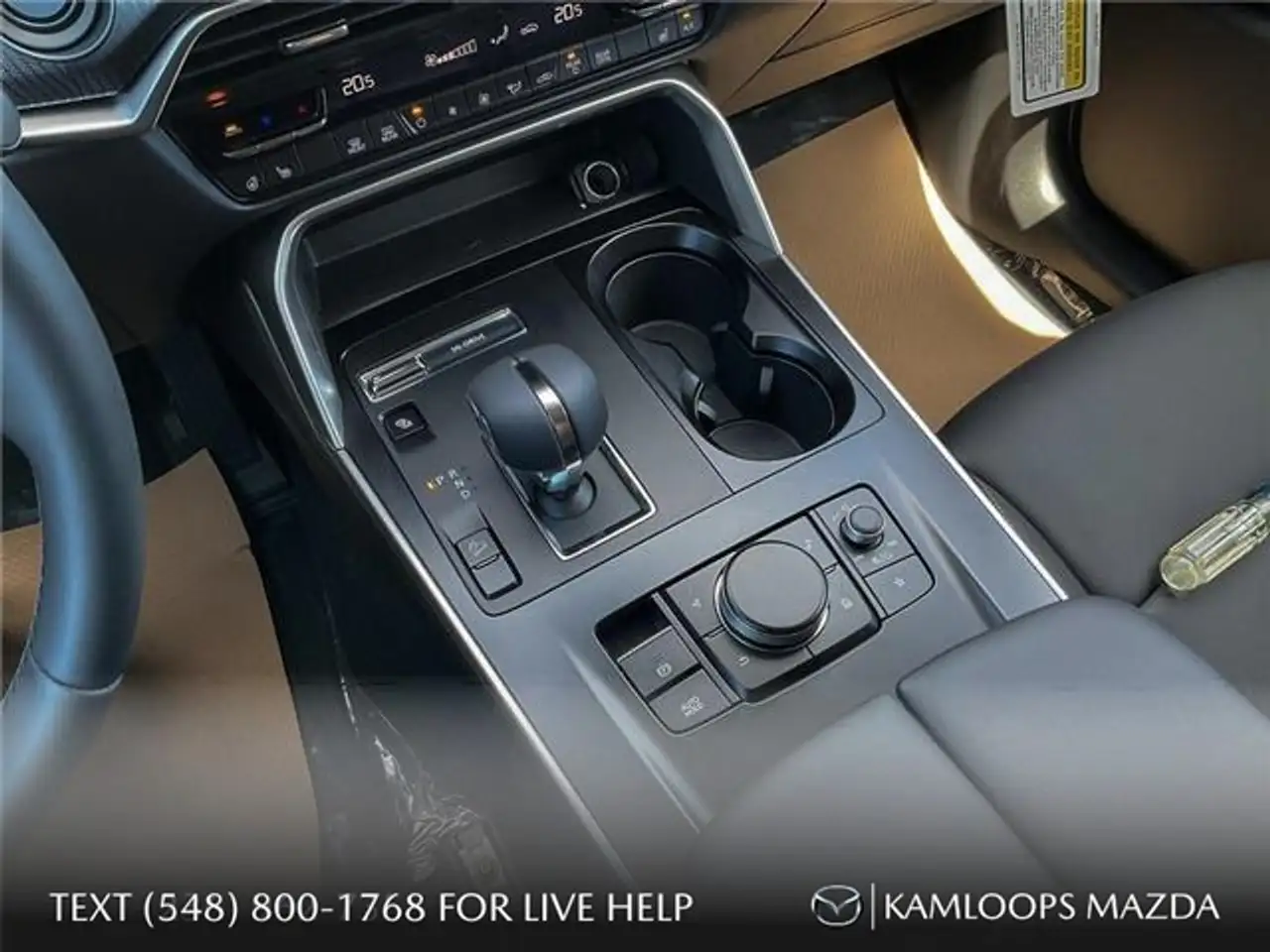 Mazda CX-90 PHEV fotografie Mazda CX-90 PHEV