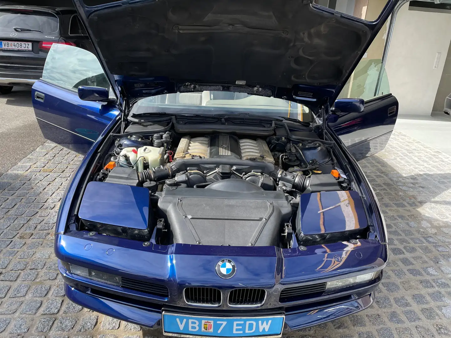 BMW 850 850i Blau - 2