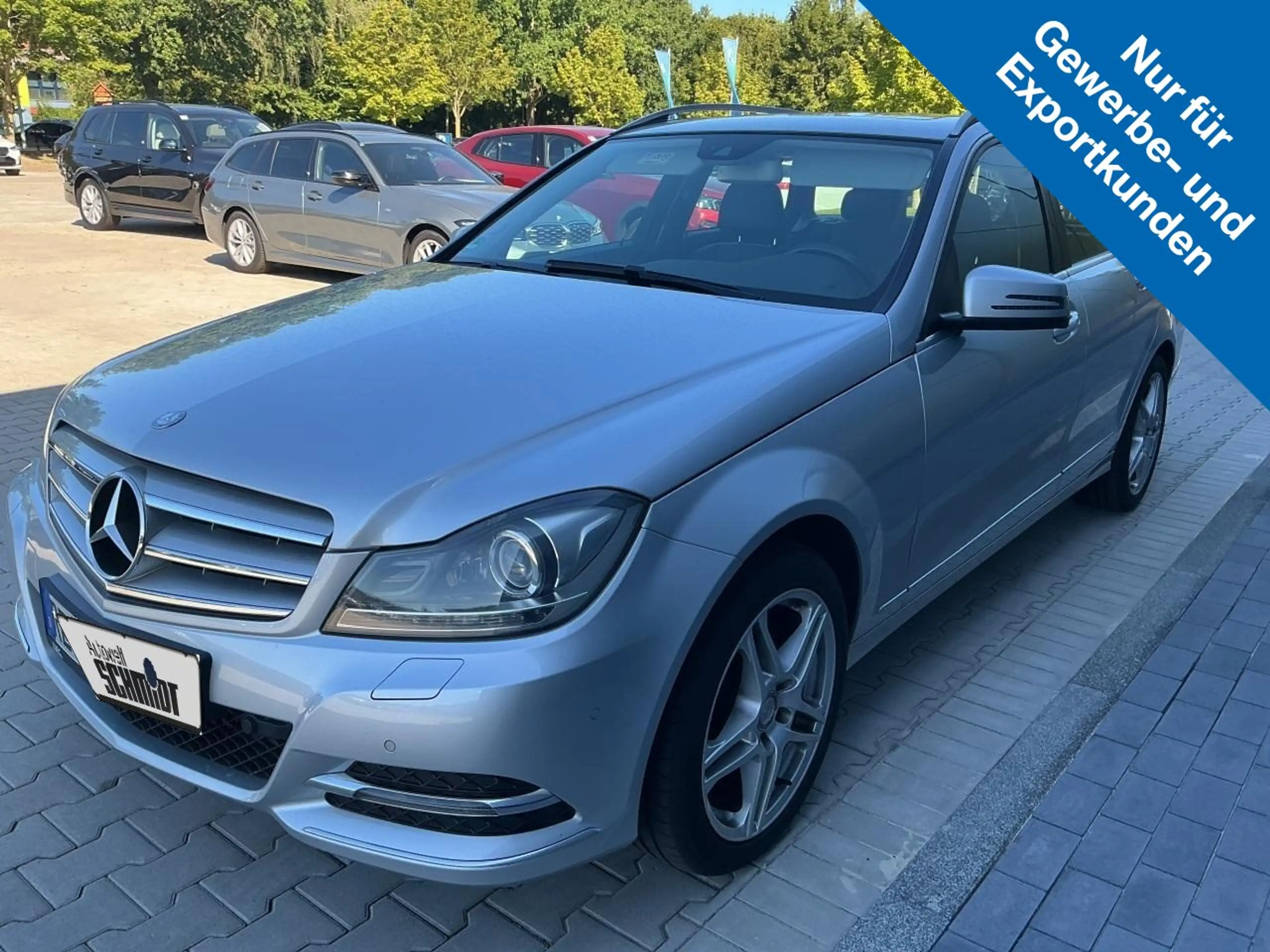 Mercedes-Benz C 180 CGI T BlueEfficiency + 2.HAND
