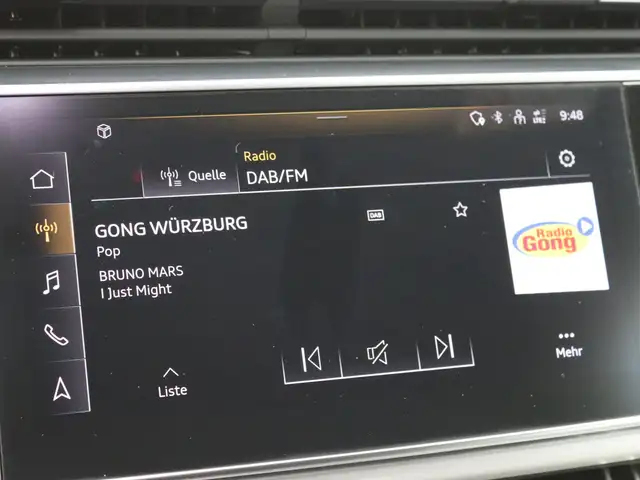 Audi Q8 view 15