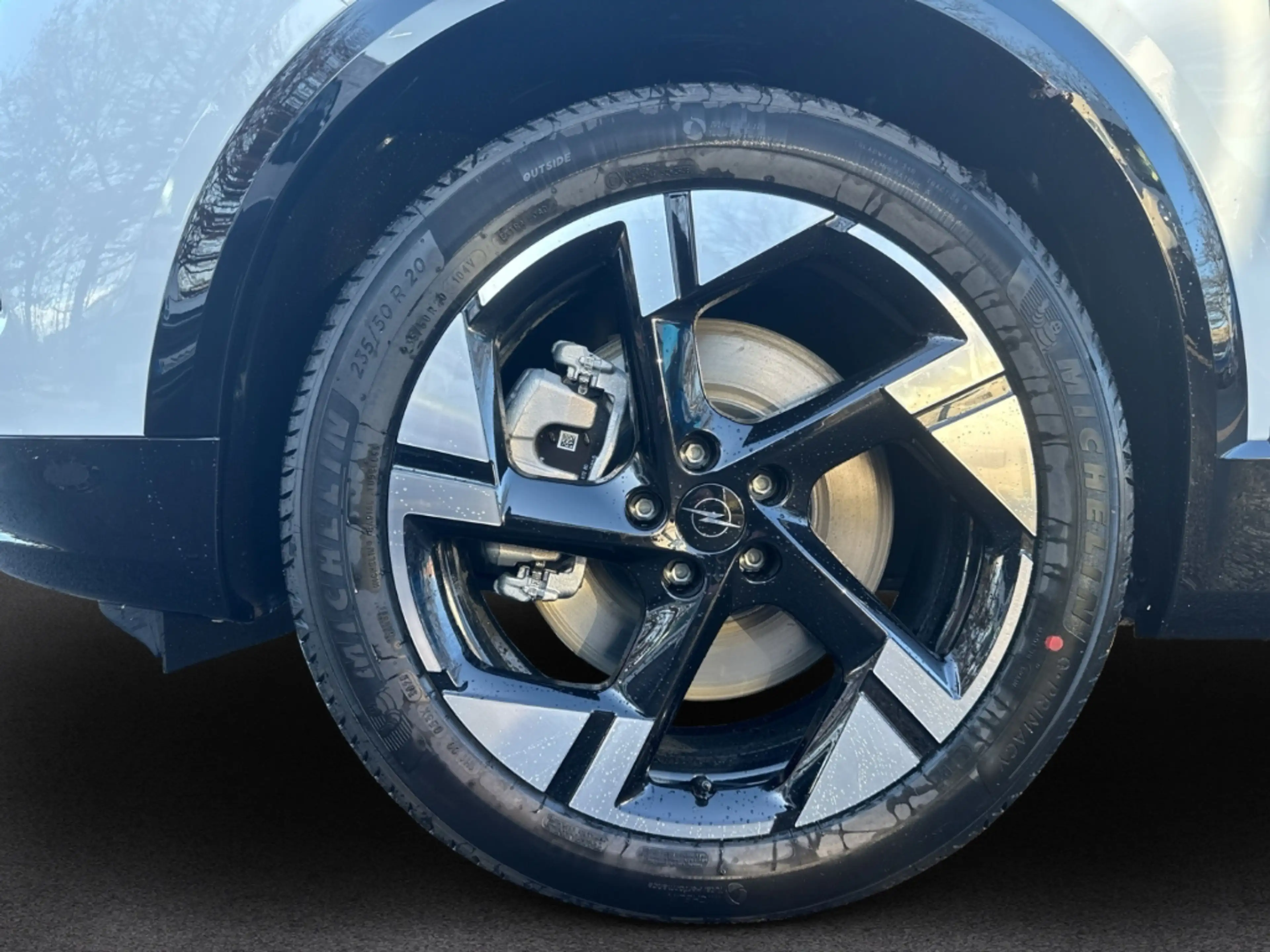 Opel Grandland 1.6 Plug-in-Hybrid GS 195 PS AHK LM Felgen Panoram — photo 9