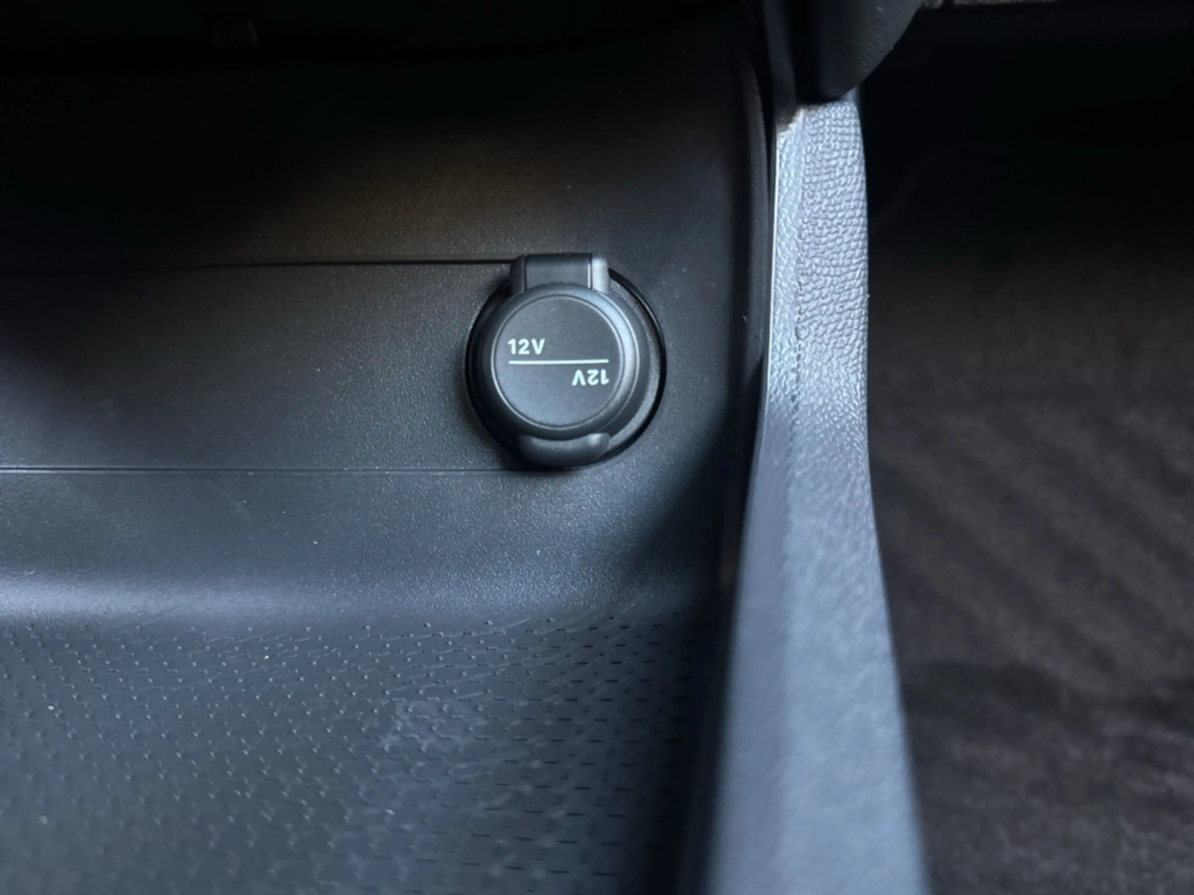 Opel Grandland 1.6 Plug-in-Hybrid GS 195 PS AHK LM Felgen Panoram — photo 26