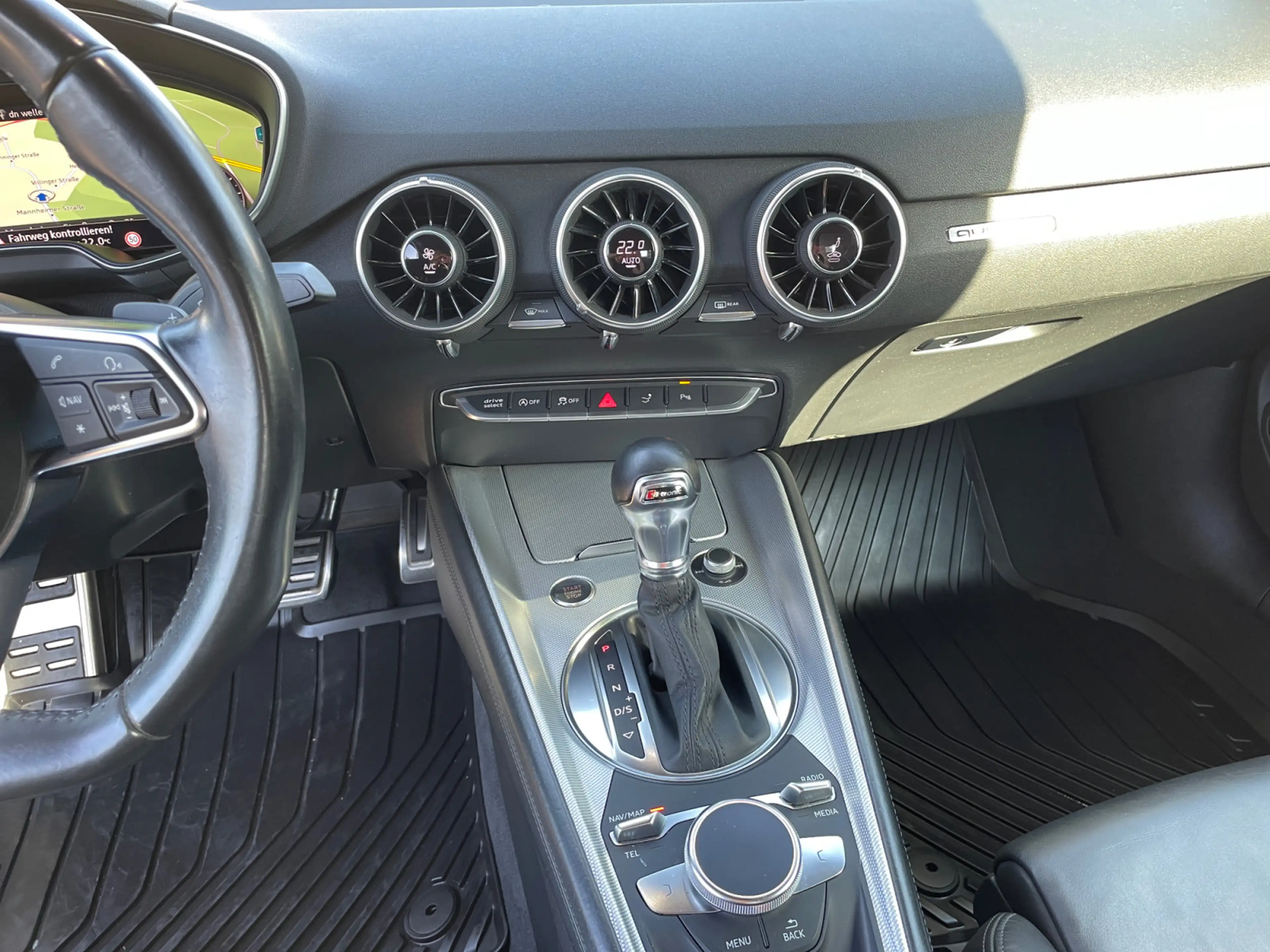 Audi TT 2.0 TFSI quattro S tronic S line Mat — photo 7