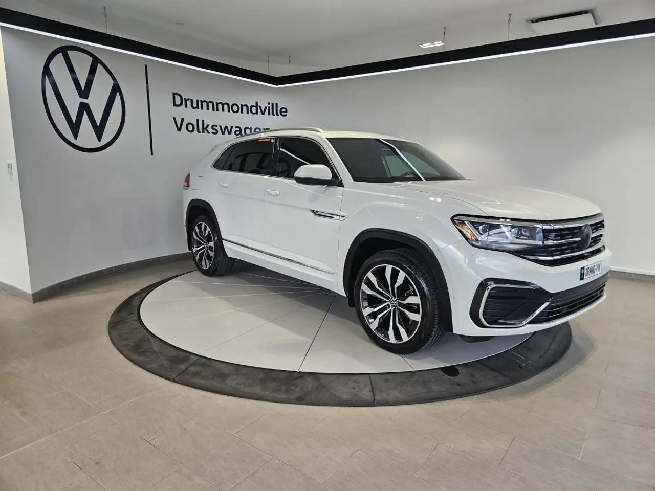 Volkswagen Atlas снимка Volkswagen Atlas