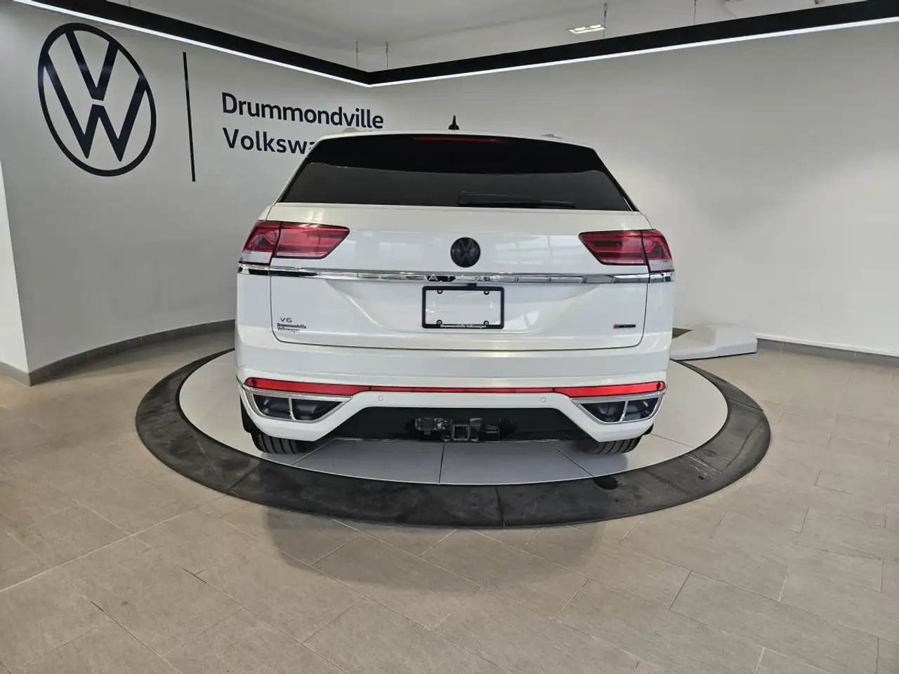 Volkswagen Atlas снимка Volkswagen Atlas