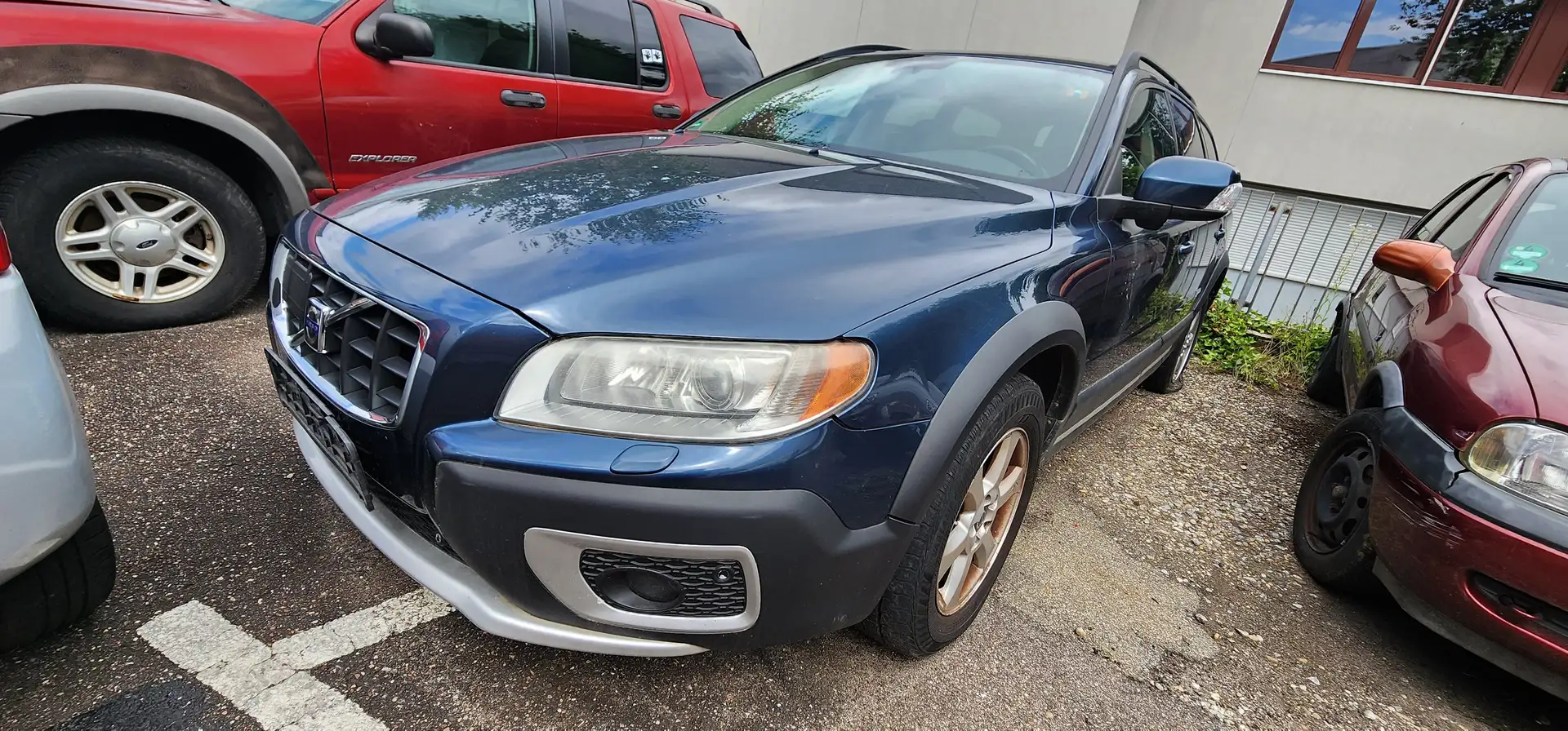 Volvo XC70 3.2 AWD Aut. Ocean Race US Modell Voll Bleu - 2