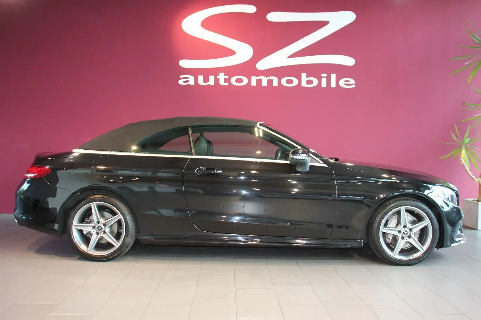 Mercedes-Benz C 180 Cabrio AMG Line LED Navi SHZ 2.Hand Zwart - 1