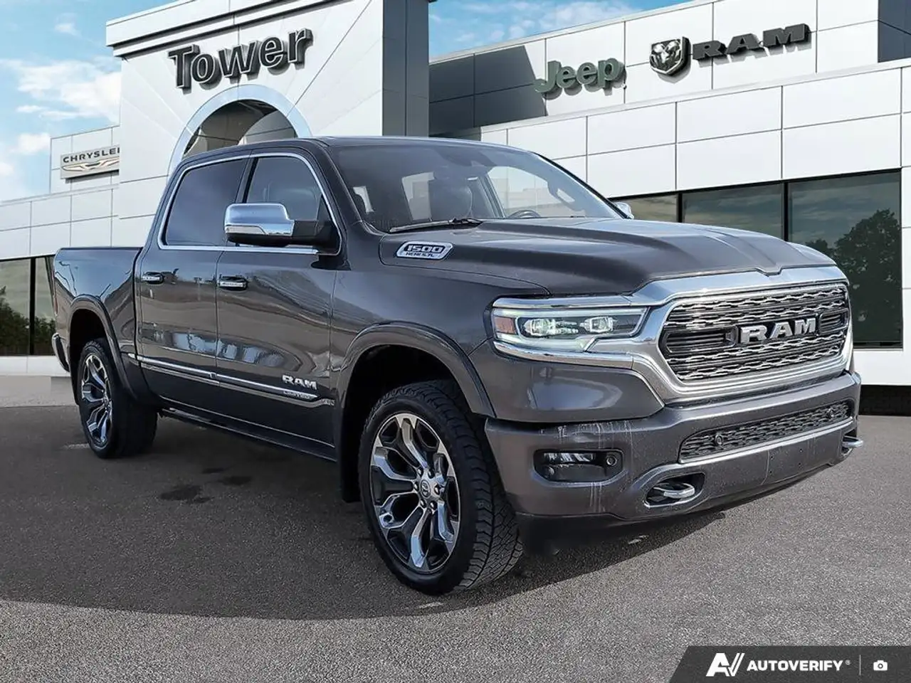 RAM 1500 снимка RAM 1500