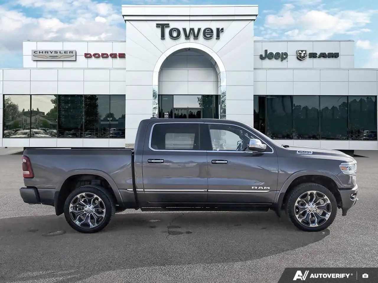 RAM 1500 снимка RAM 1500