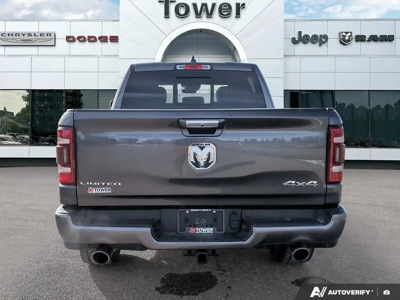 RAM 1500 снимка RAM 1500