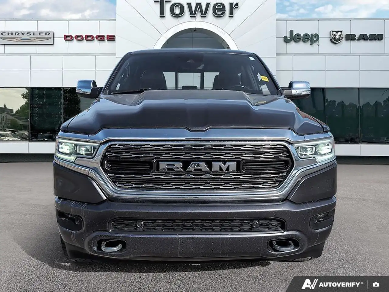 RAM 1500 снимка RAM 1500