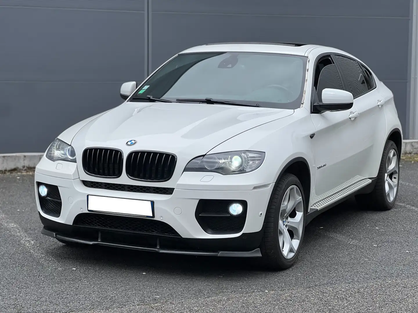 BMW X6 xDrive40d 306ch Exclusive A Blanc - 2