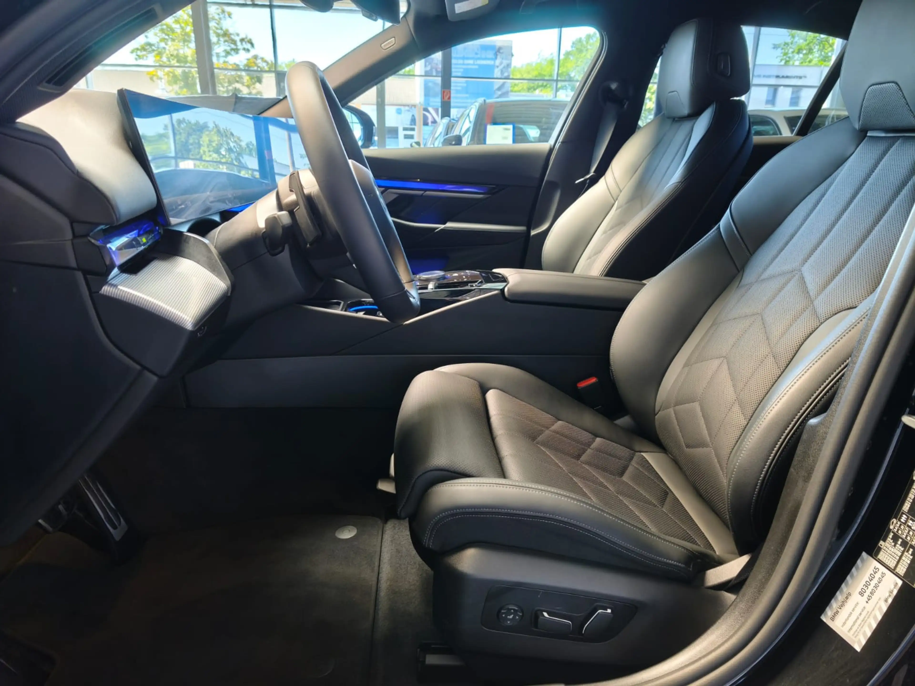 BMW 520 i M Sport HK/Dr.As+/360°/20"Alu/HUD/AHK — photo 8