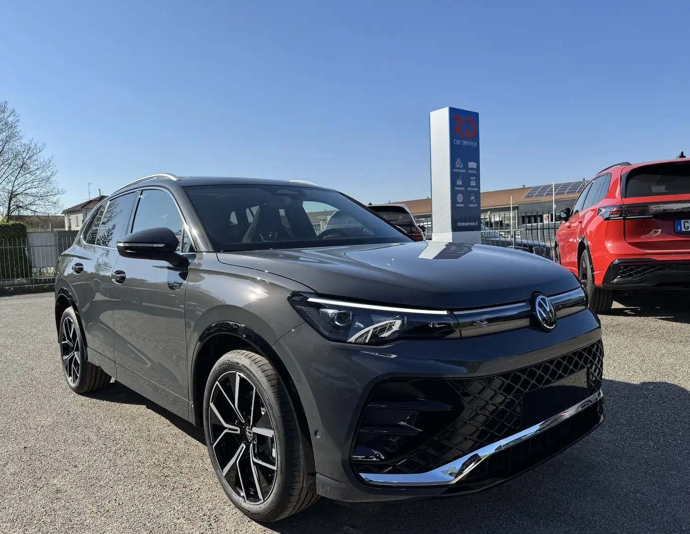 Volkswagen Tiguan 2.0 tdi R-Line PLUS 150cv DSG / PROMO -PRONTA Grigio - 2