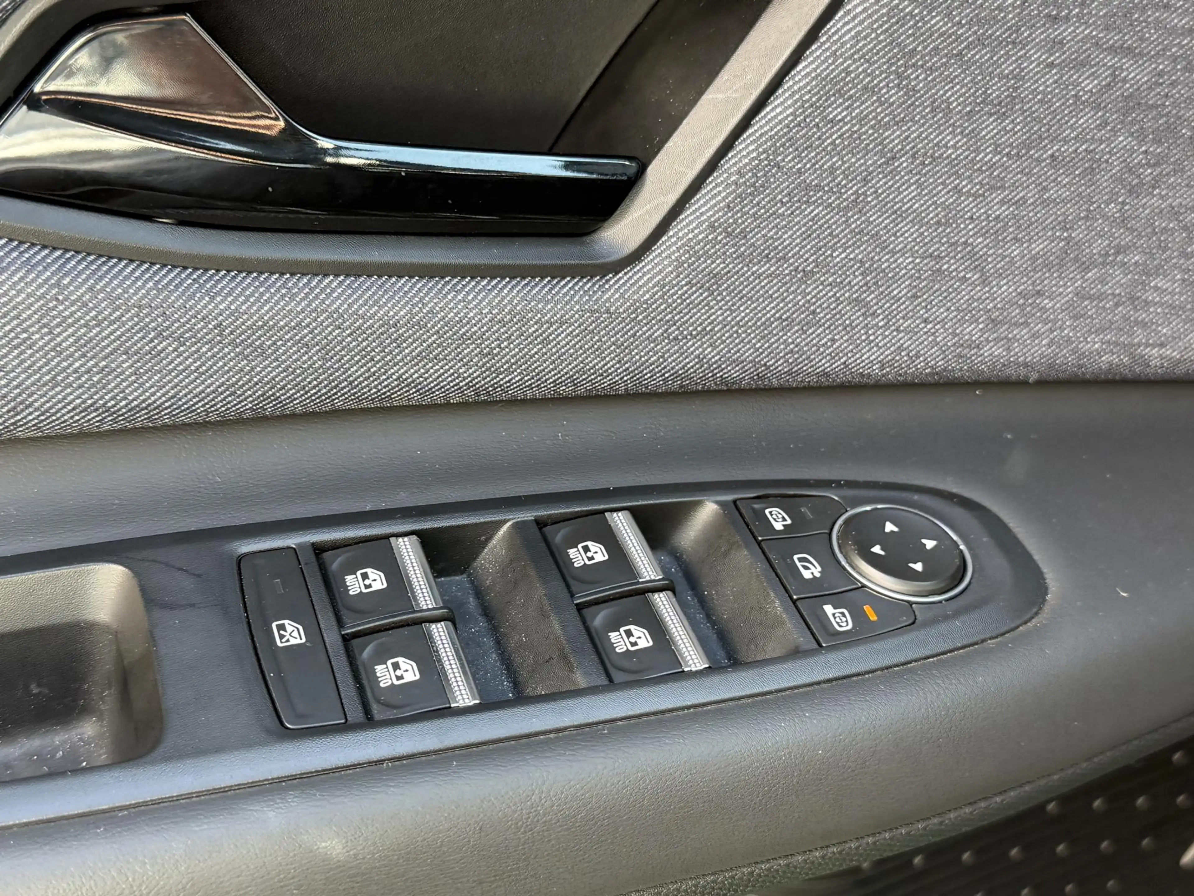 Renault R 5 comfort range techno 52 kWh | Demo | Pack Winter | — photo 18