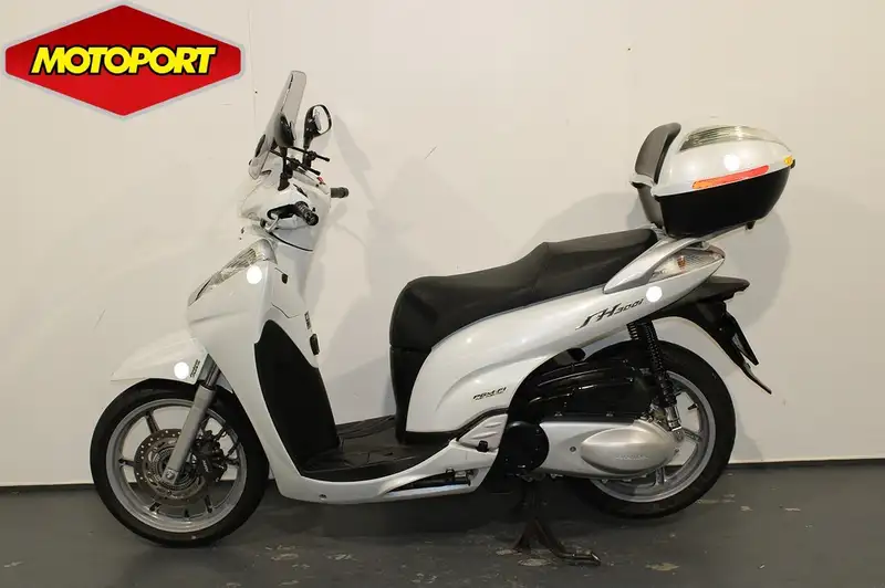 Honda SH 300 - foto 3