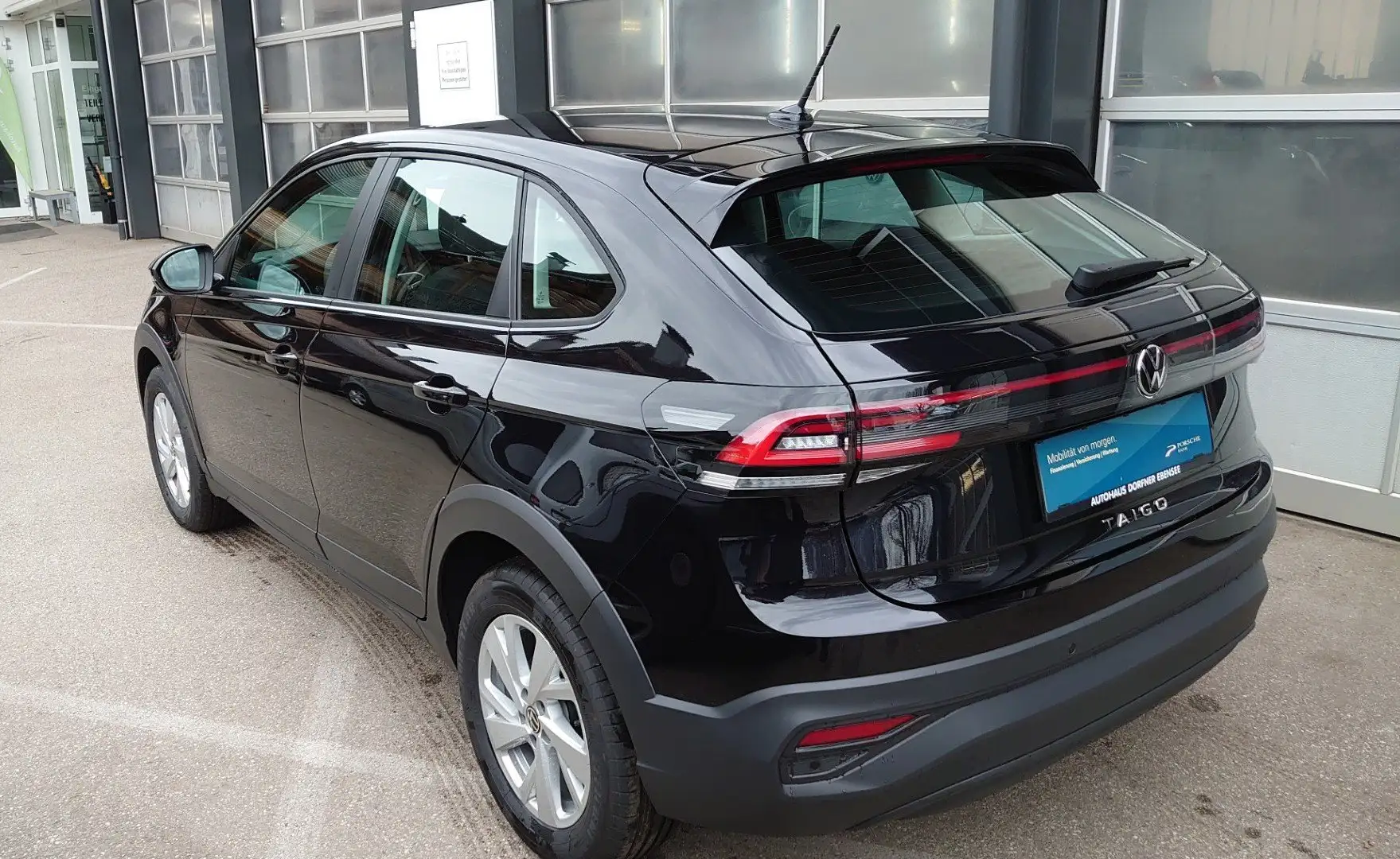 Volkswagen Taigo 4ME Schwarz - 2