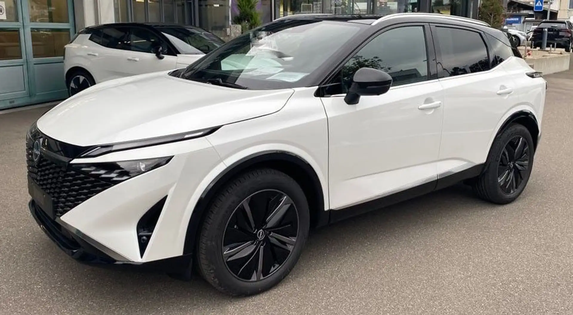 Nissan Qashqai 1.3 MHEV 7-AT Connecta LED AVM P-Dach S- - 1