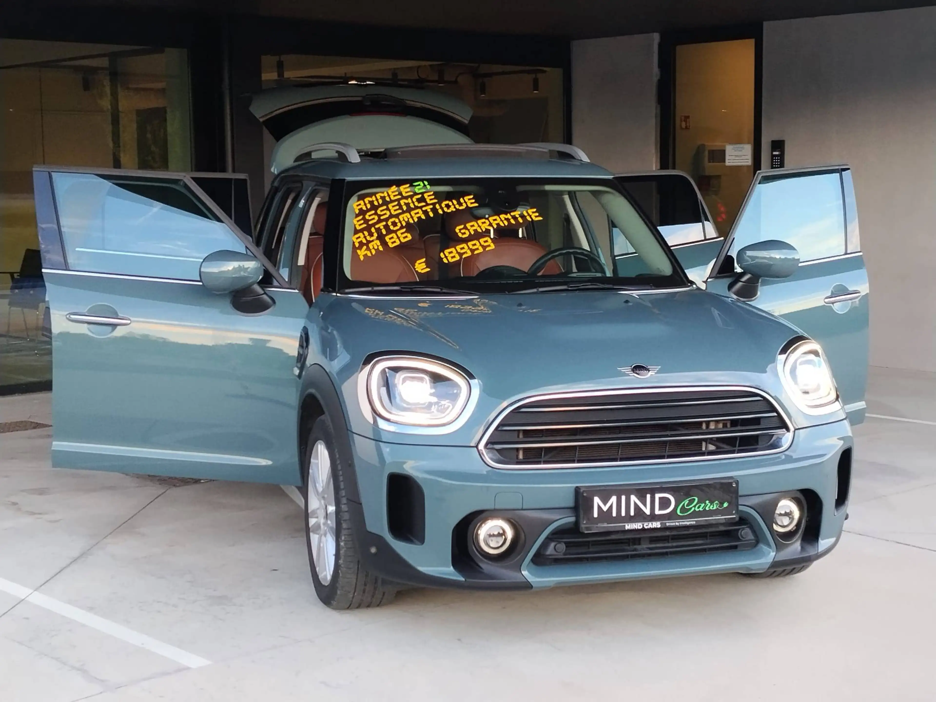 MINI One Countryman Mini Countryman 1.5 Auto - Toit Ouvrant - CarPlay - LED - Cuir - Régulateur — photo 4