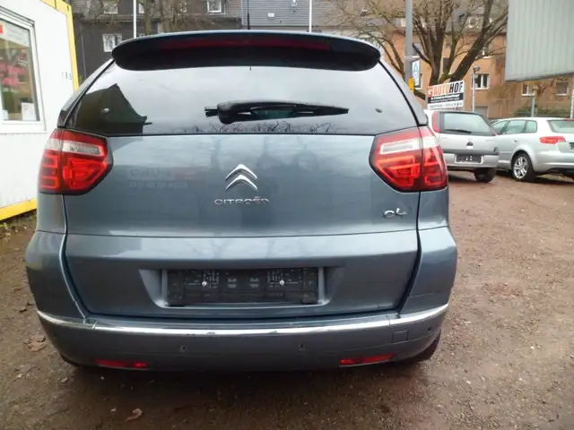 Citroen C4 Picasso view 6