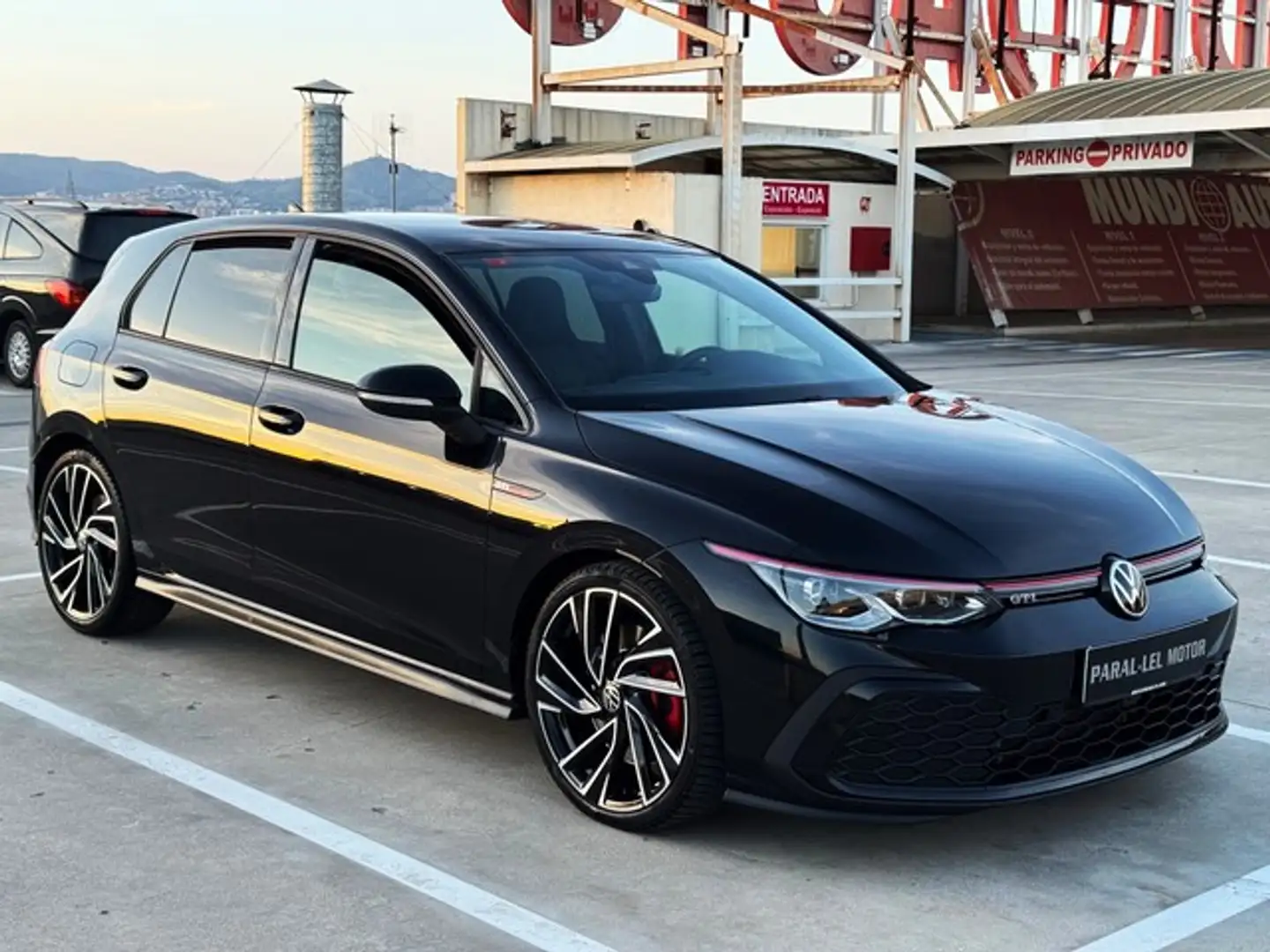 Volkswagen Golf GTI 2.0 TSI DSG 180kW Negro - 1