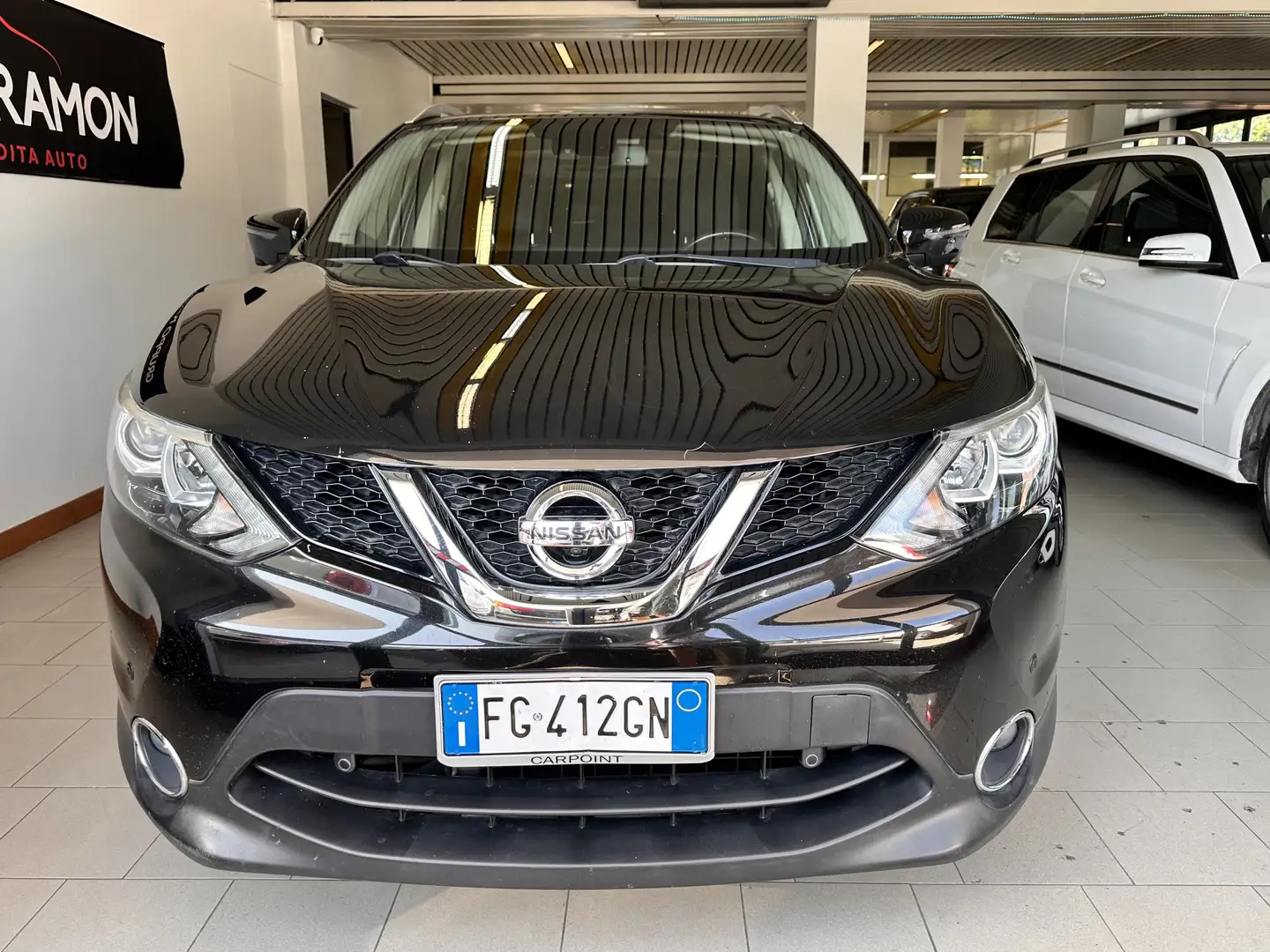 Nissan Qashqai Qashqai II 2014 1.5 dci Tekna 110cv E6 Marrone - 2