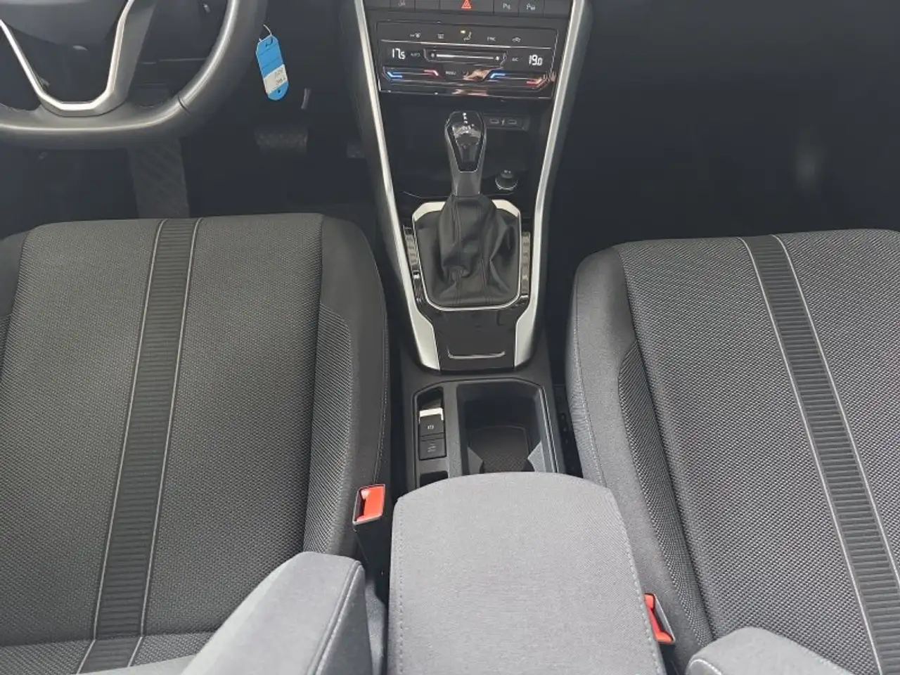 Volkswagen T-Roc Life 2,0TDI DSG Navi/LED/Alu/ACC/Parkas. **, миниатюра 12