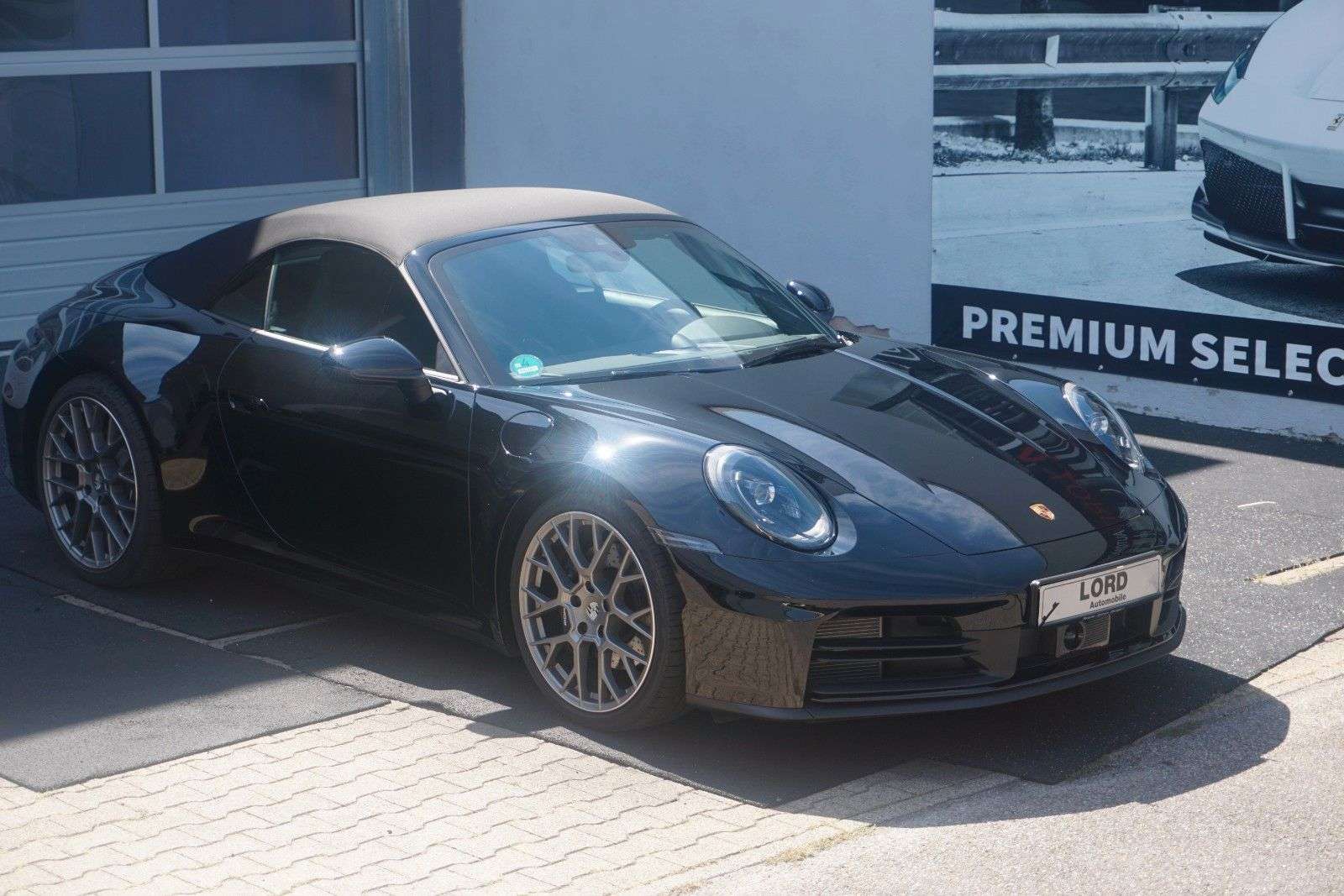 Second hand Porsche 911 