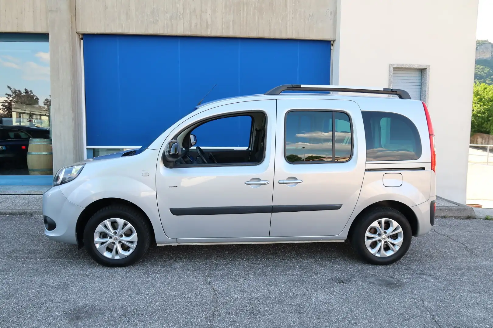 Renault Kangoo Blue dCi 8V 95CV 5 porte Limited Argento - 2