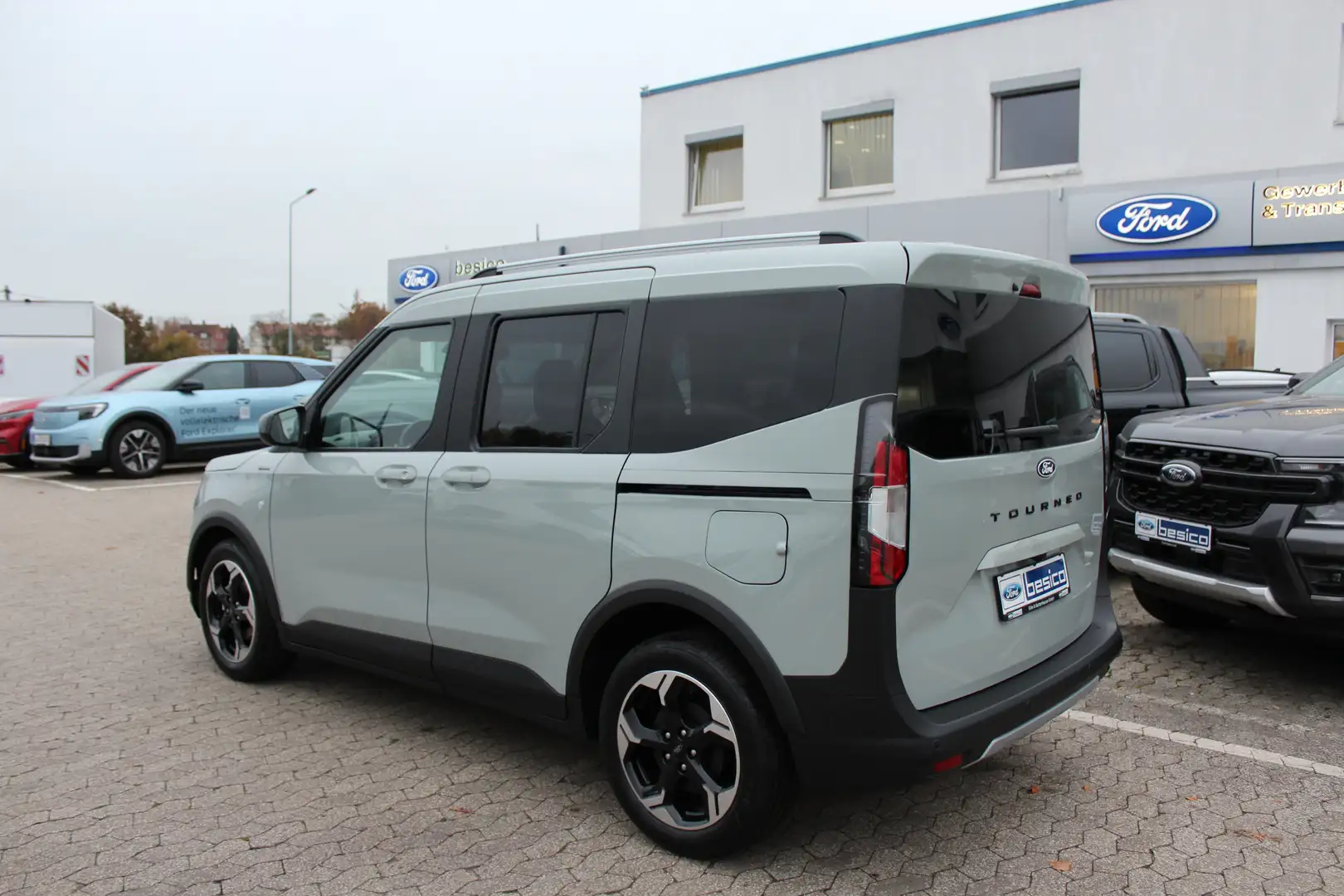 Ford Tourneo Courier Active 1,0EcoBoost*Winter Paket*ACC*Navi*Kamera* Grau - 2