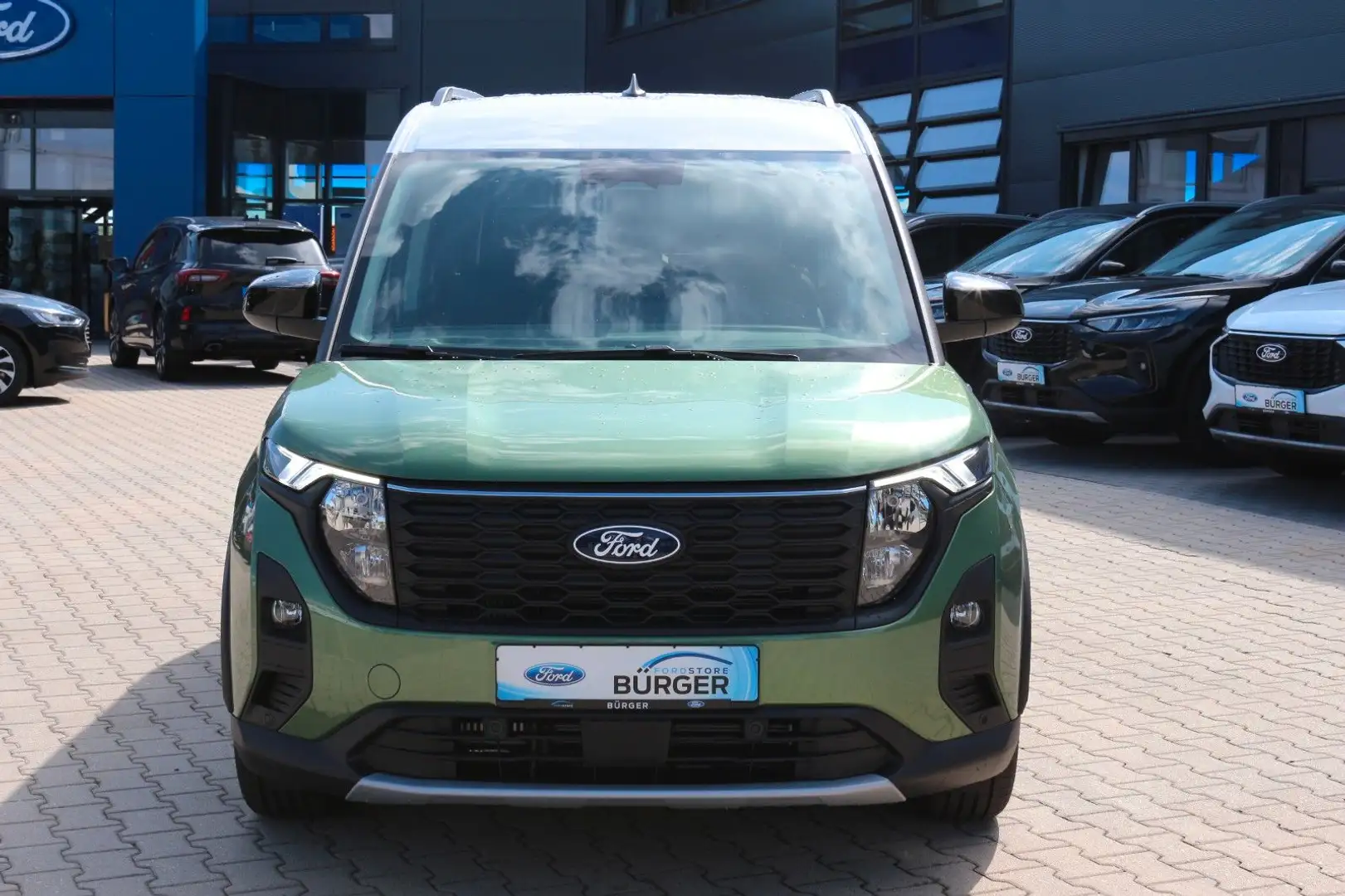 Ford Tourneo Courier Active*ACC*TWA*KAMERA*PPS* Verde - 2