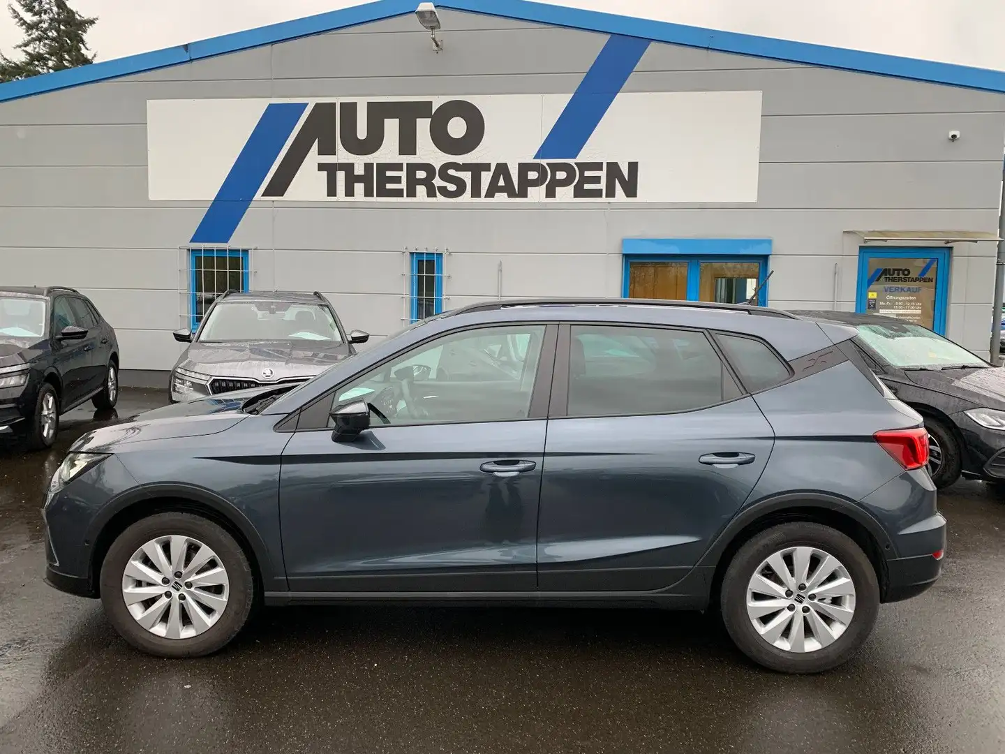 SEAT Arona 110PS Style DSG/Sitzh./LED/PDC/Kamera Grau - 2
