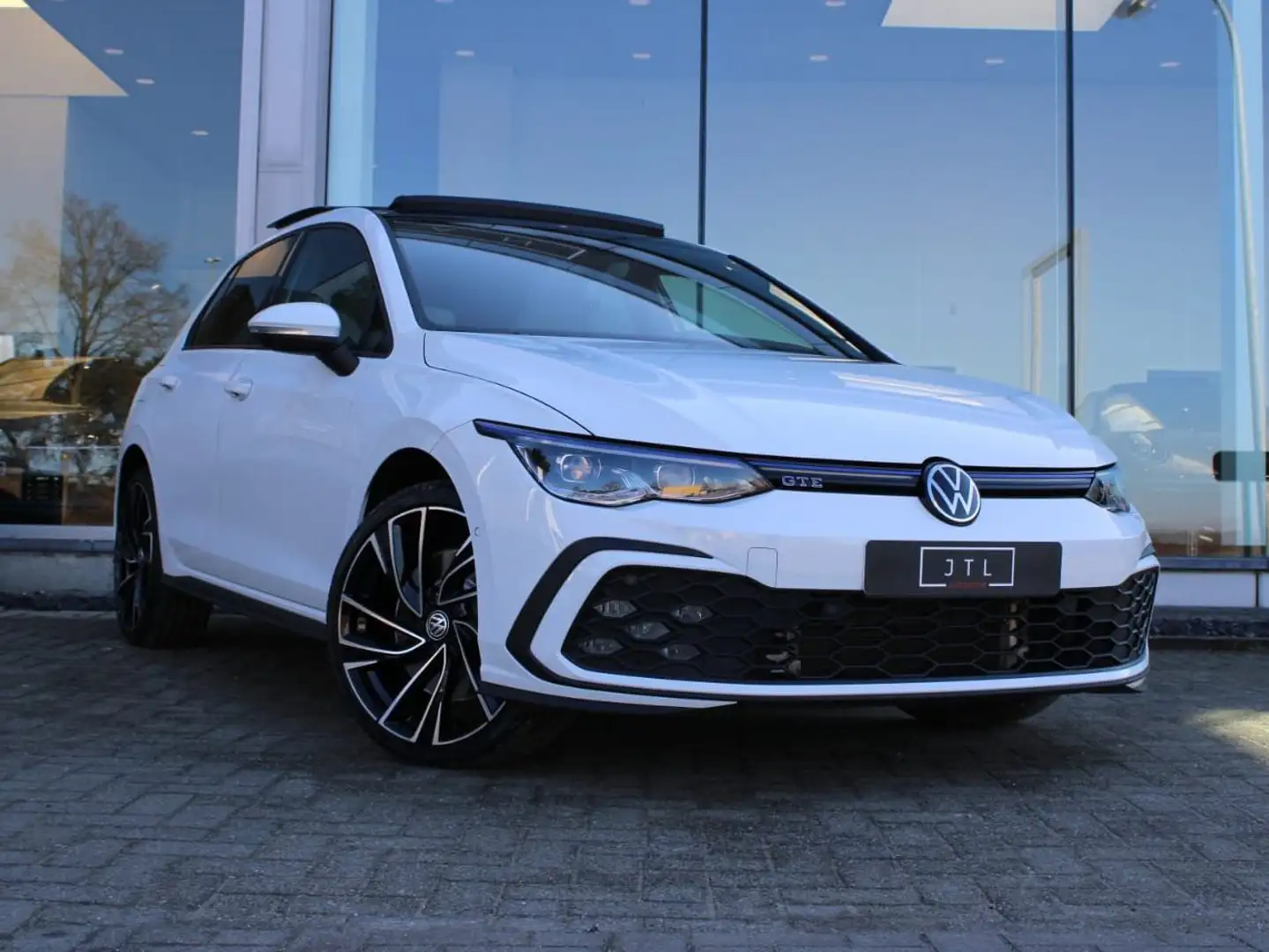Volkswagen Golf 1.4 eHybrid  GTE DSG full option Weiß - 1