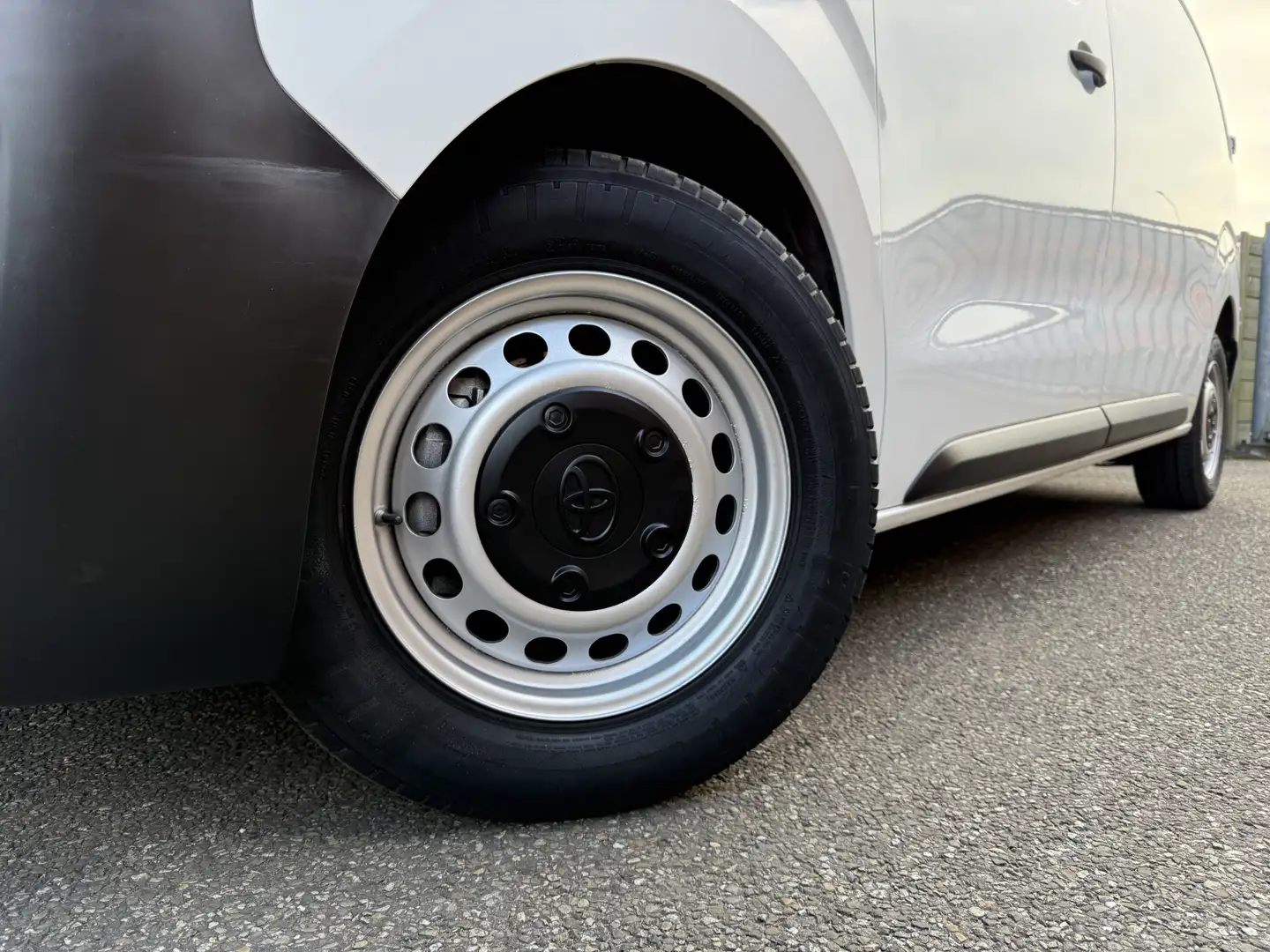 Toyota Proace Worker 2.0 D-4D Cool Comfort polyester laadruimte, Wit - 2