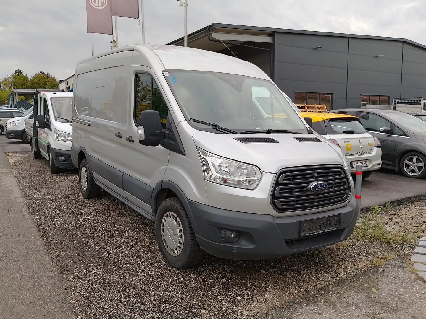 Ford Transit Bus Minibus 2,2 TDCi L2H2 350 Ambiente - 1