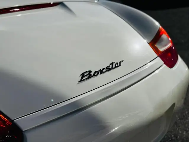 Porsche Boxster view 10