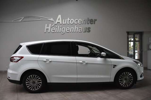 Ford S-Max Titanium Automatik LED Kamera AHK