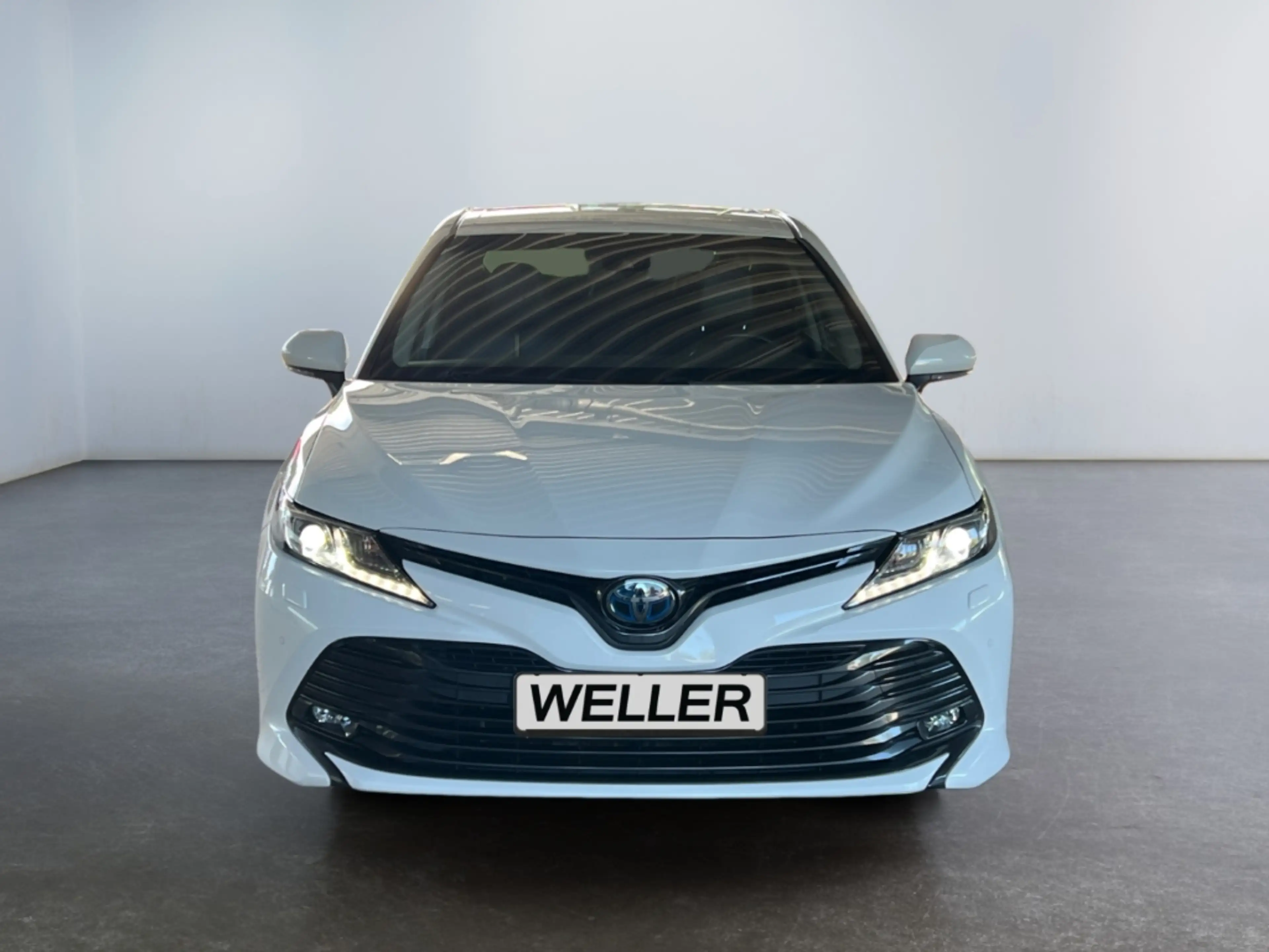 Toyota Camry Hybrid Business Edition *LED*el. Sitze*CAM* — photo 2