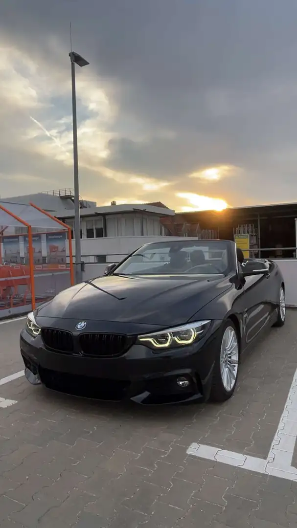 BMW 420 420 i Luxury Line Schwarz - 1