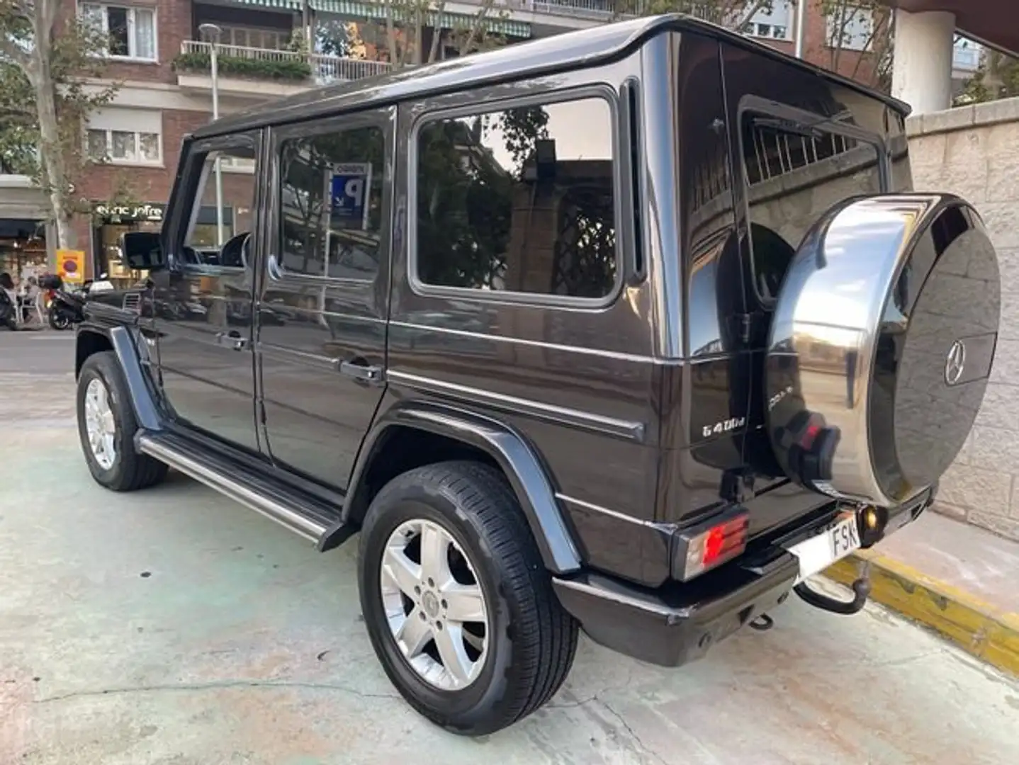Mercedes-Benz G 400 CDI LARGO V8 4.0 250 CV Чорний - 2