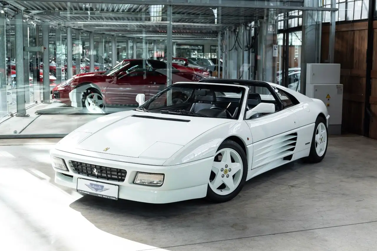 Ferrari 348